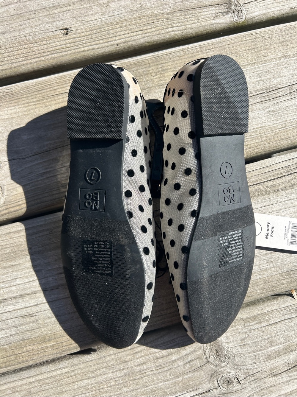 No Boundaries NWT Beige and Black Polka Dot Ballet Flats, Size 7 - Picture 5 of 5